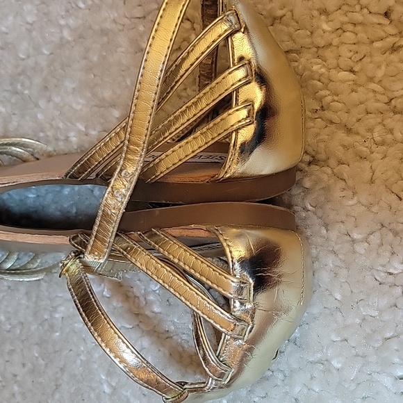 STEVE MADDEN TANE Gold Flats/sandals Size 9.5 - Picture 7 of 17